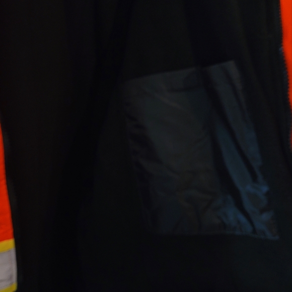 HOV Reflective Bomber Jacket - Picture 5 of 5